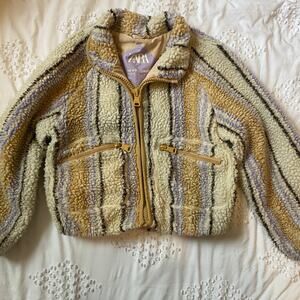 Zara Girl’s Cropped Jacket size 8